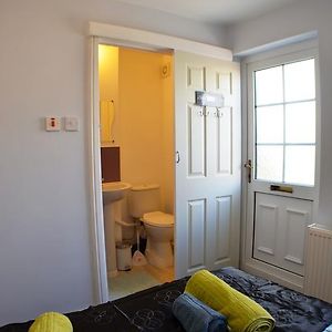 Triple Room Private Bathroom